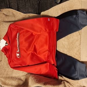 Champion boys 2 piece set red/gray size 7/8 set